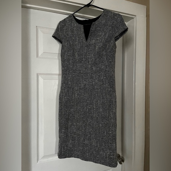 Banana Republic tweed dress sz 2. Fully lined Excellent condition! - Picture 3 of 8